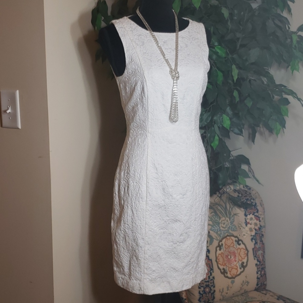 H&M beautiful white dress!